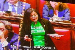 In un frame video la deputata leghista Simona Bordonali