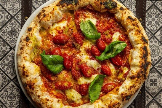 Pizza battle, a Chieti disfida tirrenico-adriatica tra pizzaioli